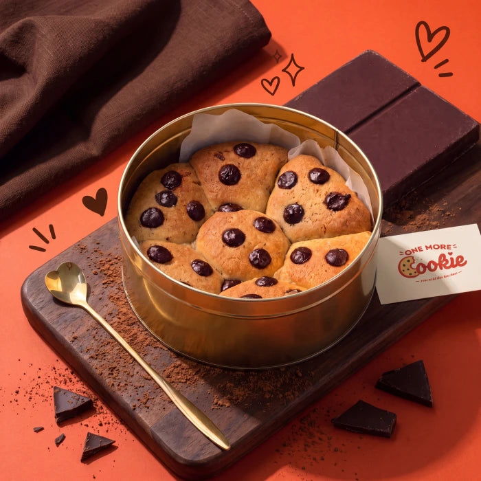 Classic Dark Chocolate Cookie Tin